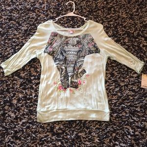 Bongo—3/4 sleeve elephant top